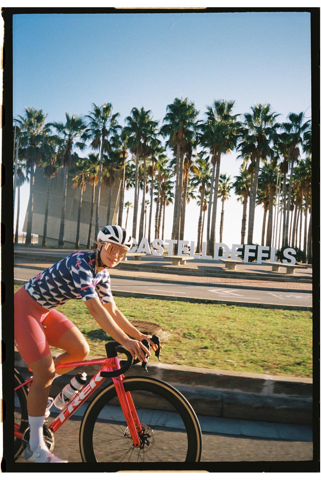 NEW - BERGHAIN - Photochromic